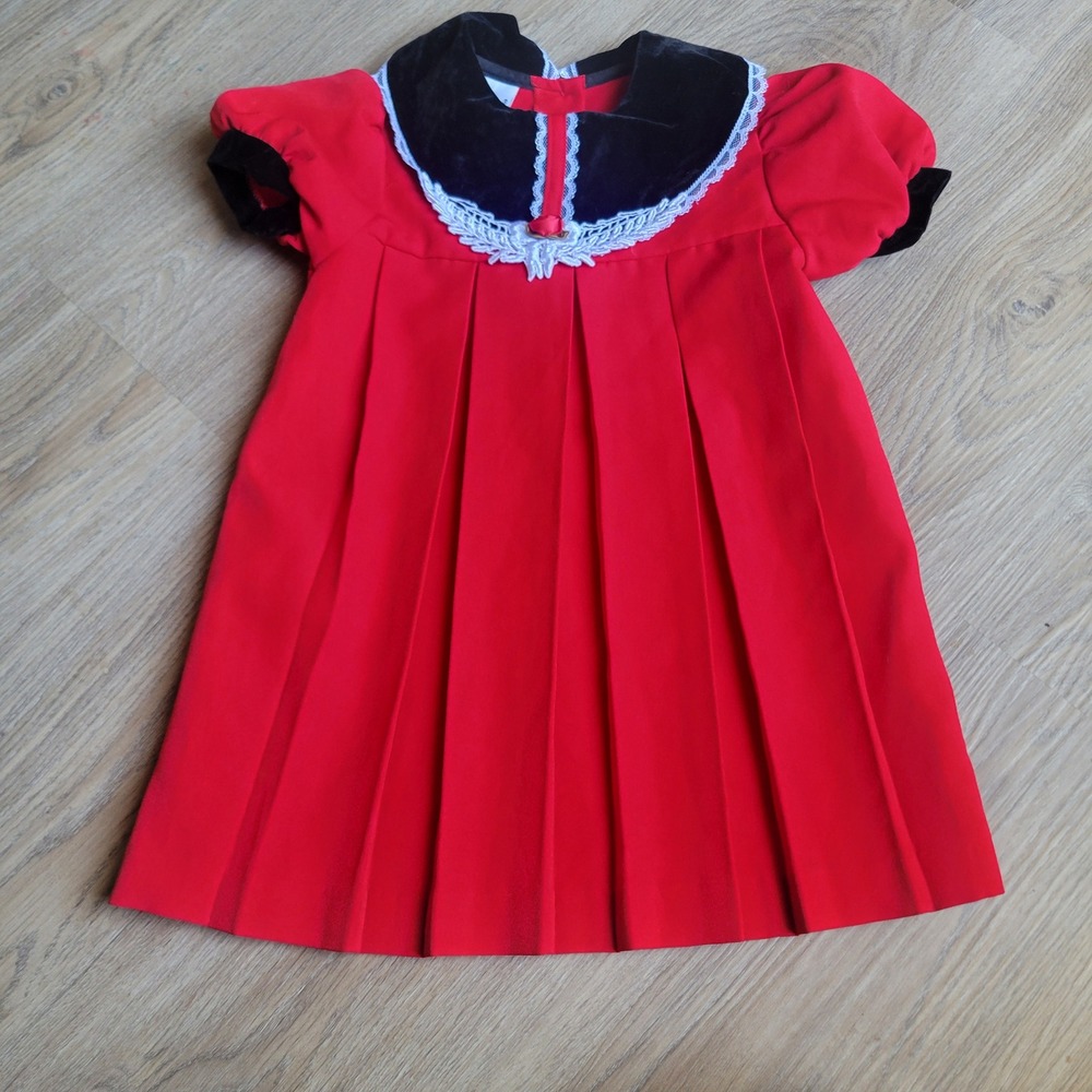 Rose Cottage Dress Girls 3T Red Black Velvet Collar Pleated Holiday Christmas